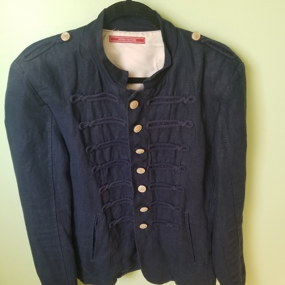 Blazer - Picture 1 of 2